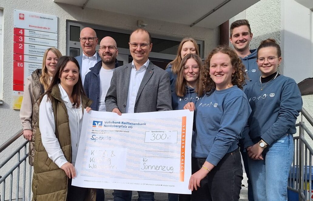 Erlös für guten Zweck: KLJB und Kolping Waldthurn unterstützen Caritas Sonnenzug