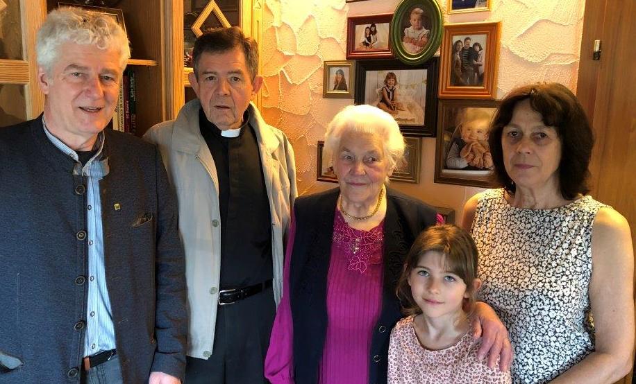 Herzlichen Glückwunsch: Rüstige Jubilarin Sophie Stich feiert 95. Geburtstag