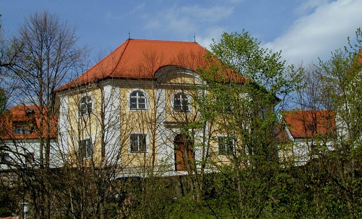 Christlich-jüdische Gemeinschaftsfeier in der Flosser Synagoge