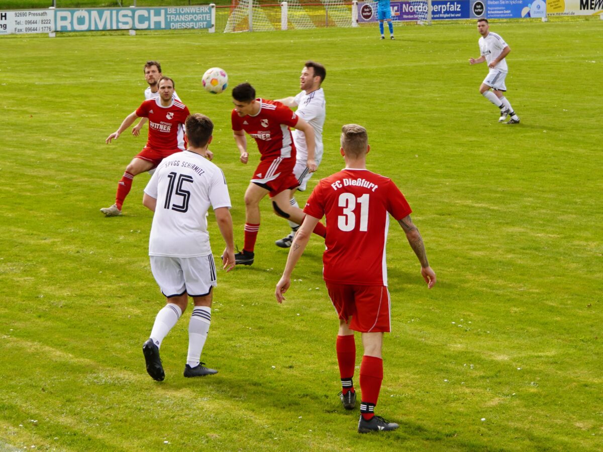 Packendes Remis, das aber beiden Teams im Abstiegskampf nicht wirklich weiterhilft