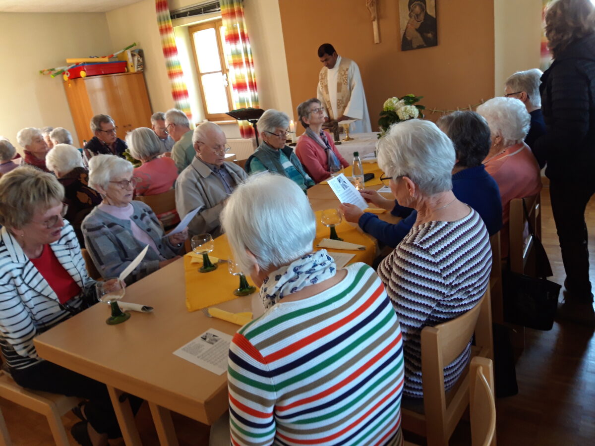 Seniorenclub Weiherhammer feiert österliche Agape