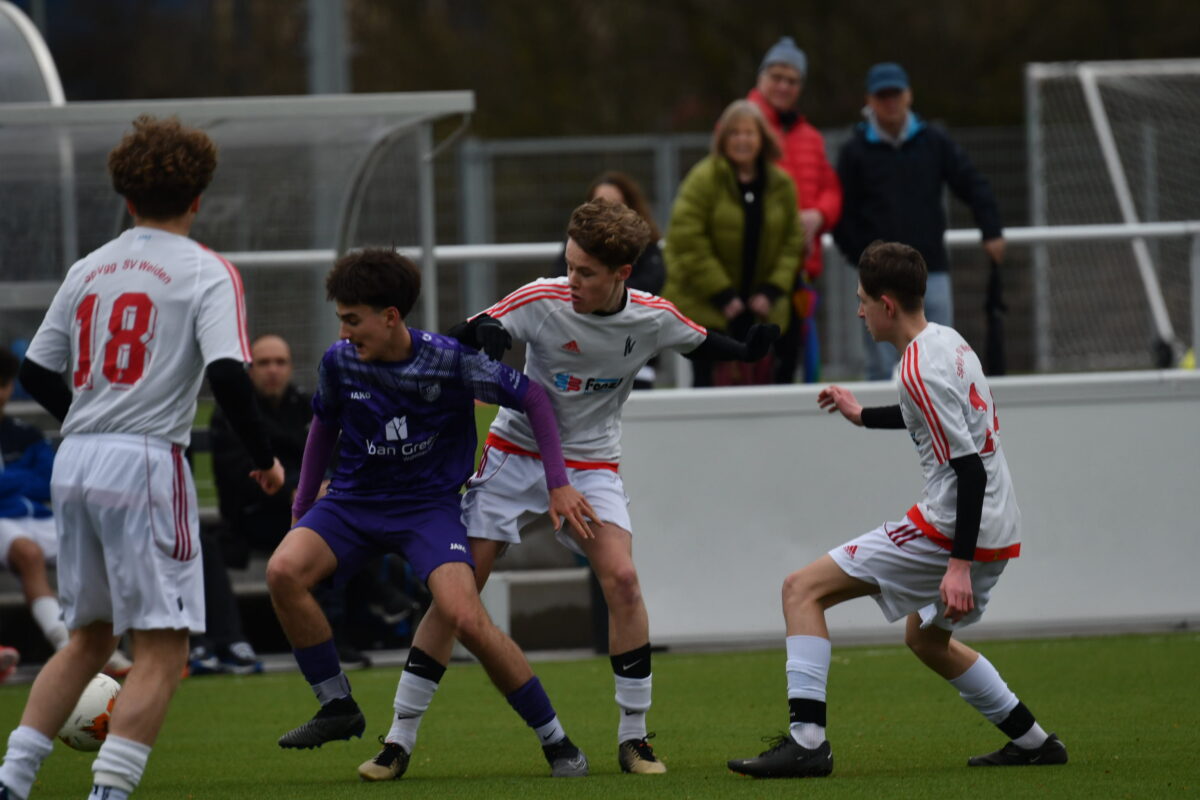 SpVgg SV Weiden: U 17 und U 19 feiern wichtige Auswärtssiege