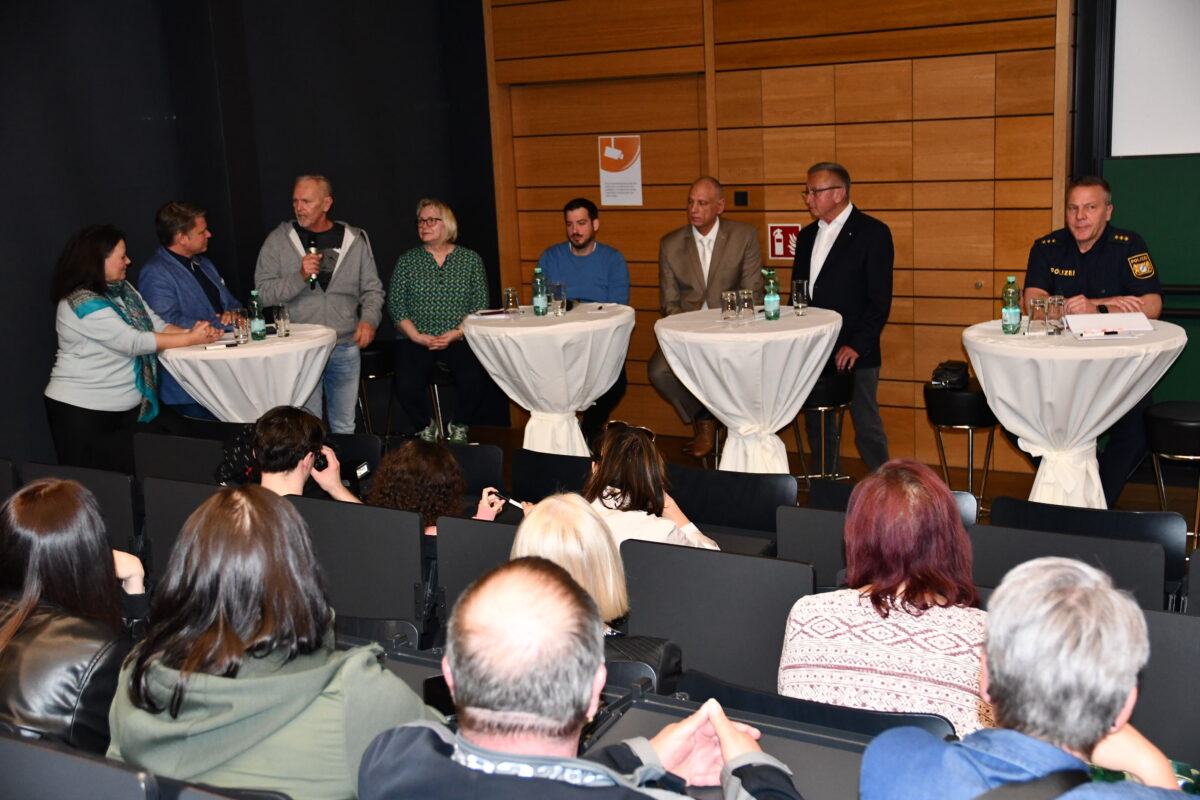 Diskussion bei der Frauenunion: Wie kann die Stadt sicherer werden?