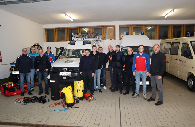Feuerwehr und Bergwacht lernen einander näher kennen