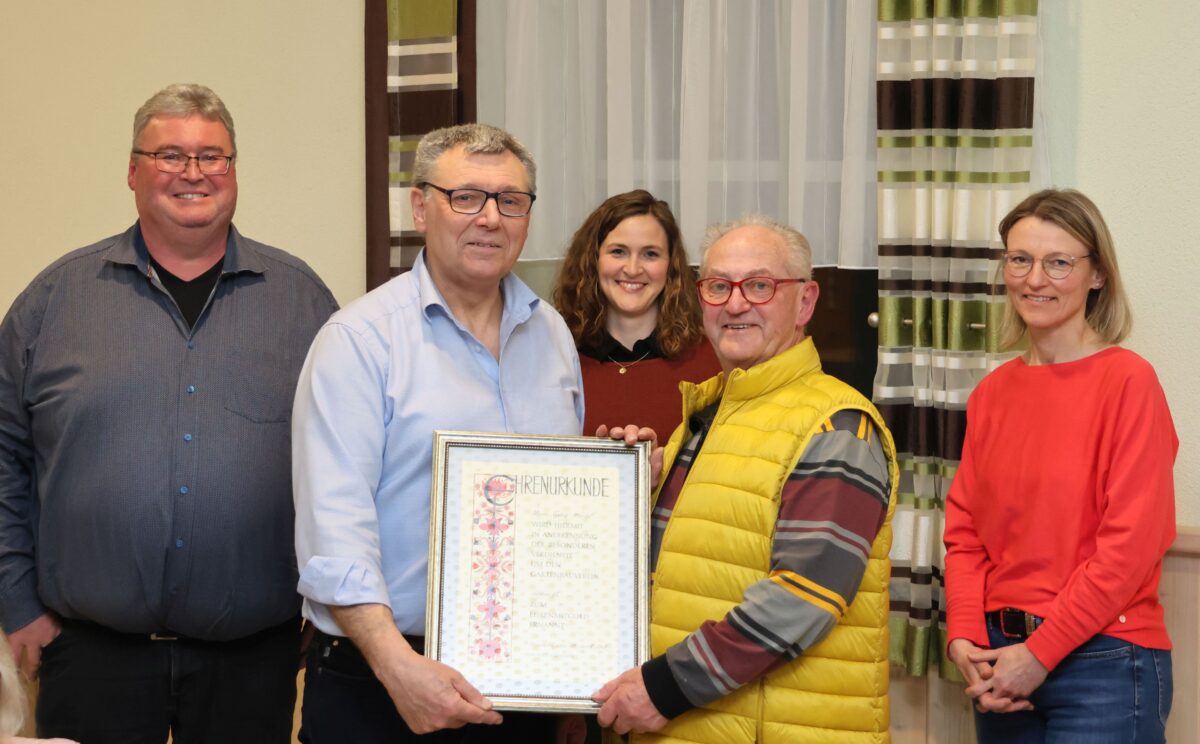 Obst- und Gartenbauverein feiert treue Mitglieder