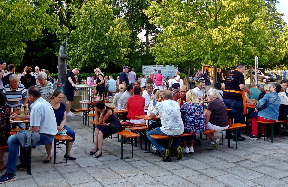 Schirmitz feiert elftes Dorffest mit buntem Programm