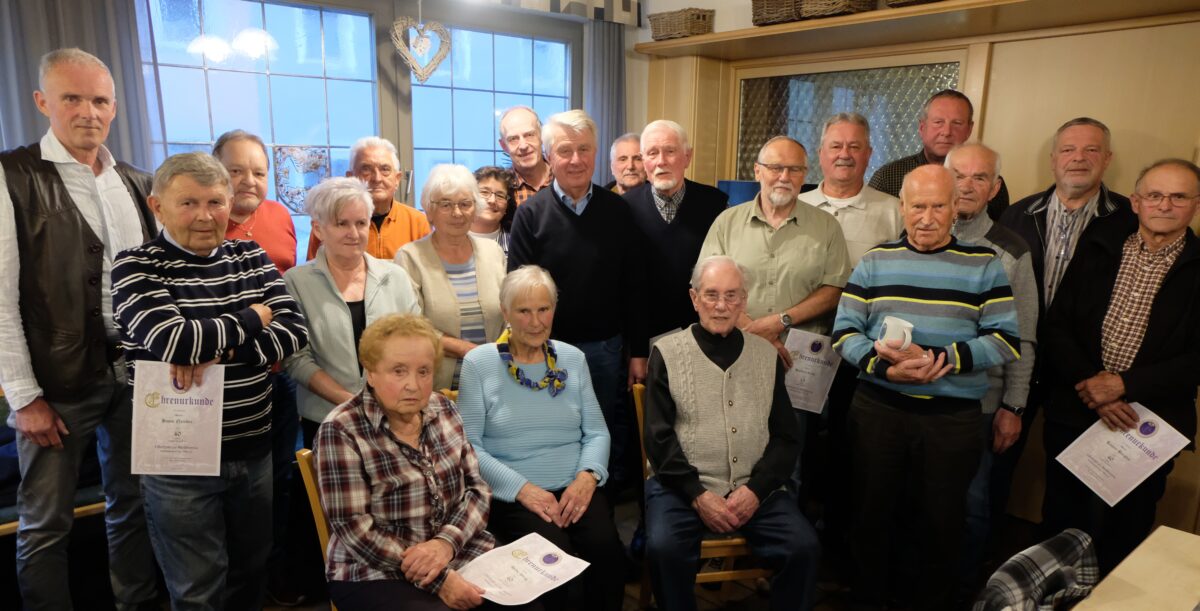 Aktive Heimatarbeit beim Flosser Waldverein