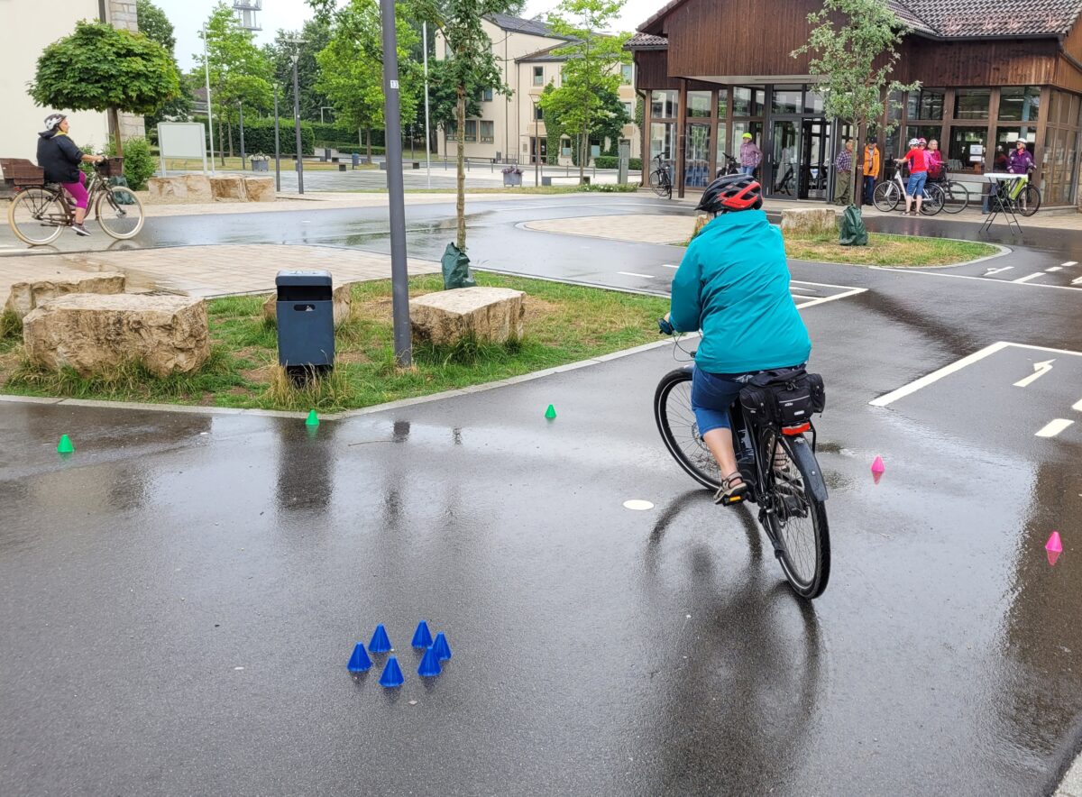 Fahrsicherheitstraining mit Pedelecs für Senioren in Waldsassen