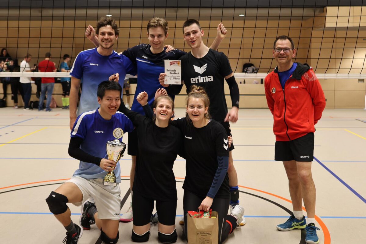 „Pritsch Perfect“ spielt perfekt und gewinnt Volleyball-Open in Grafenwöhr