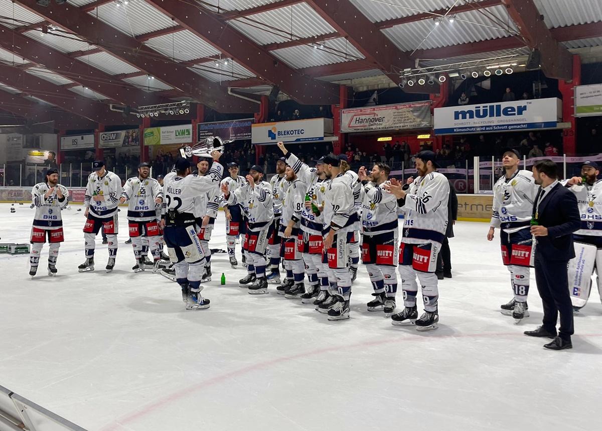 Blue Devils Weiden: Geschafft – Endlich DEL 2