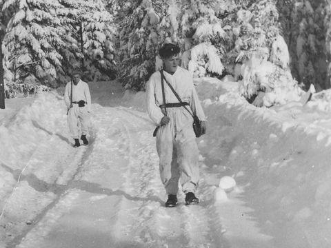Prager Ermittler wollen Verbrechen am Eisernen Vorhang sühnen