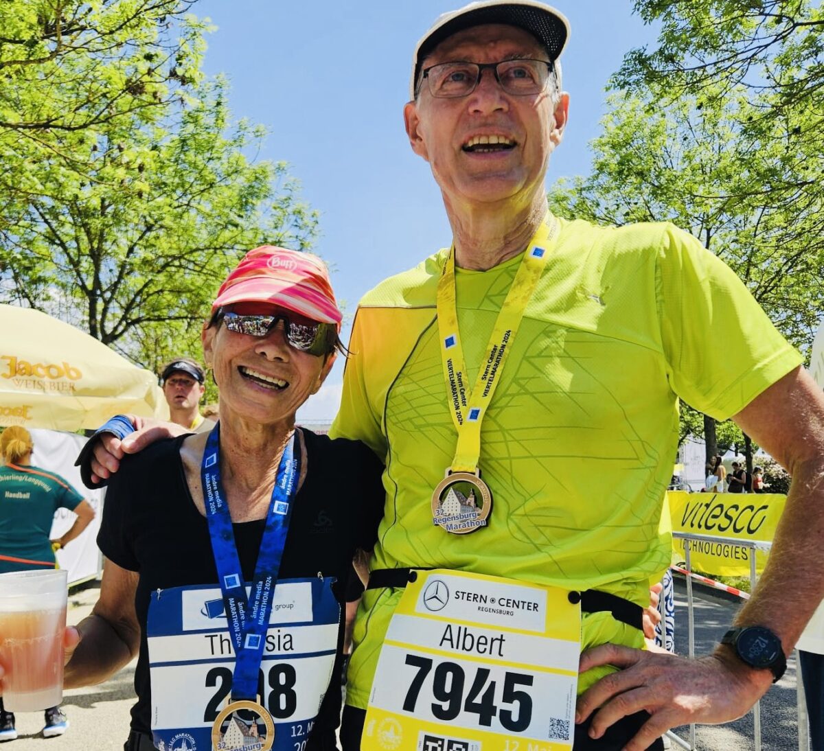 Läuferinnen und Läufer aus der Nordoberpfalz glänzen beim Regensburg-Marathon