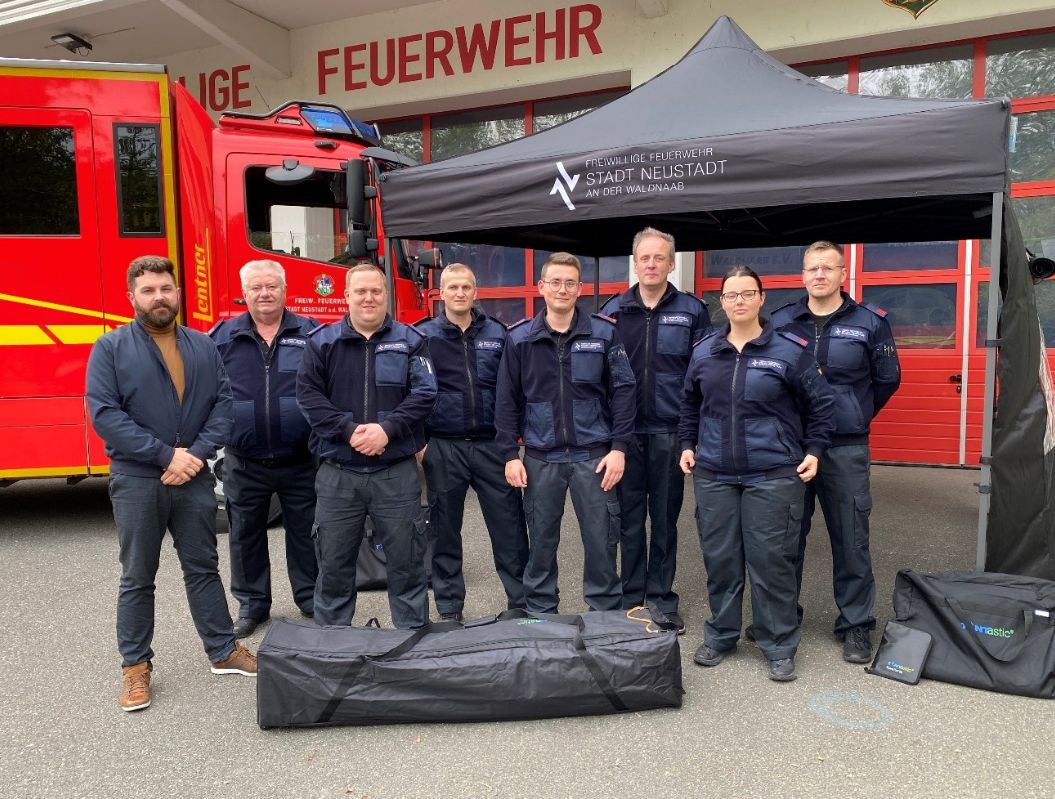 „Niemand steht im Regen“ – Feuerwehrverein unterstützt die Aktive Wehr