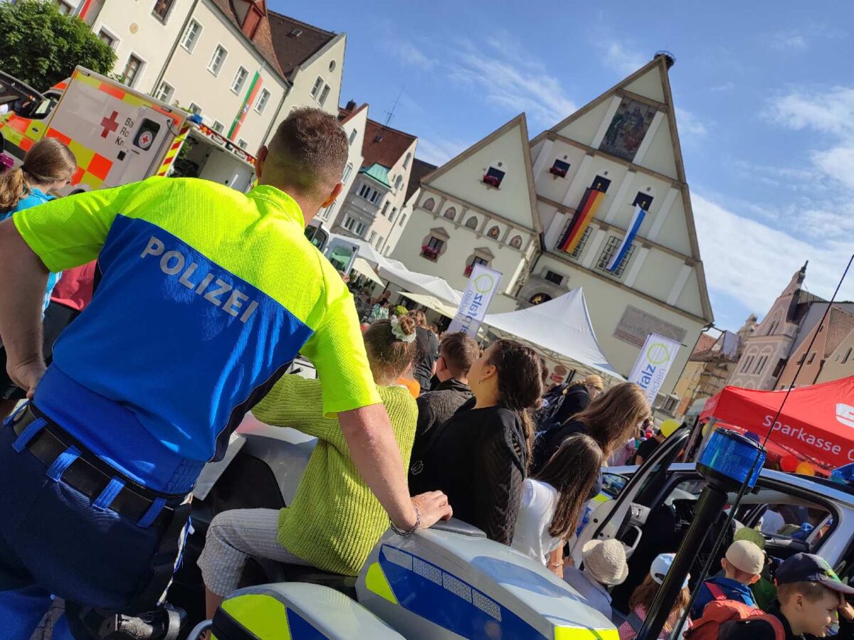 Sehen, Staunen & Mitmachen: Aktionstag „Gute Fee – für ein kinderfreundliches Weiden“