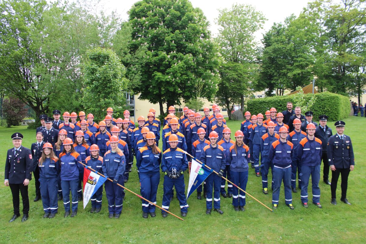 Jugendfeuerwehren im Landkreis Schwandorf zeigten, was sie drauf haben