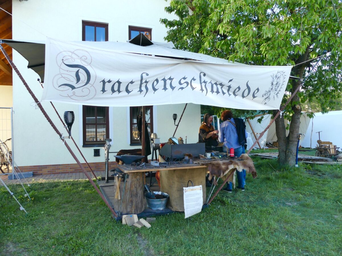 Buntes Programm beim Mittelalterlager