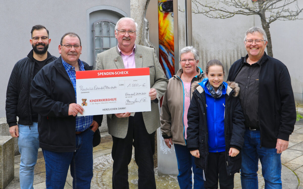 Rauchclub Erbendorf spendet an Kinderkrebshilfe