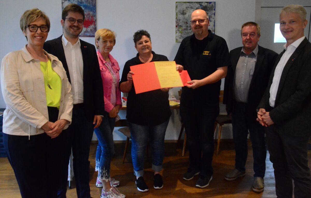 Kriseninterventionsdienst des BRK mit Sozialpreis ausgezeichnet