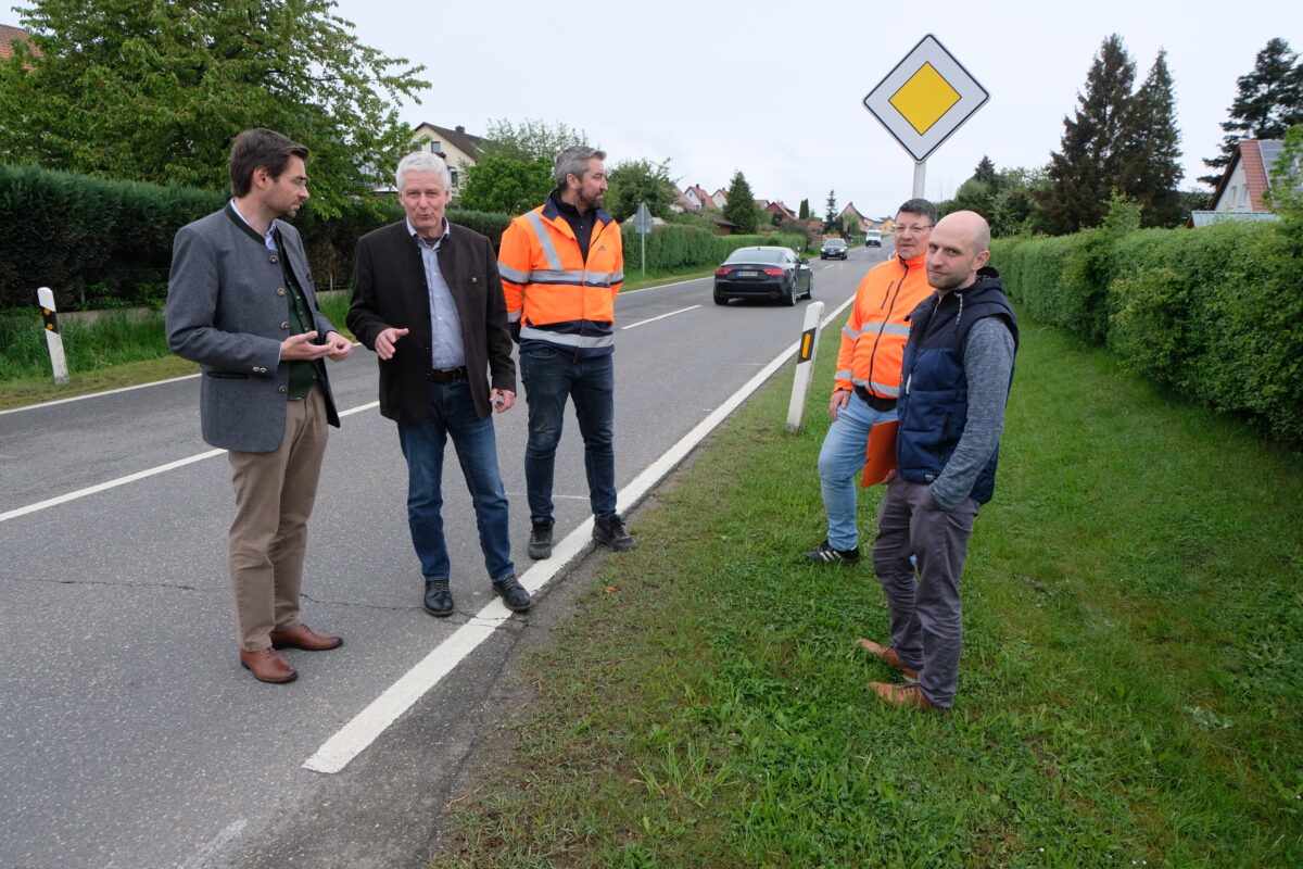 Straßenausbau von Floß nach Plößberg steht kurz vor dem Beginn