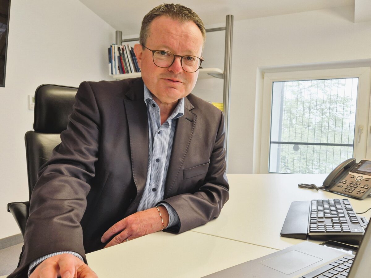 Professor Erich Bauer – „Bildungs-Botschafter“ für die Oberpfalz