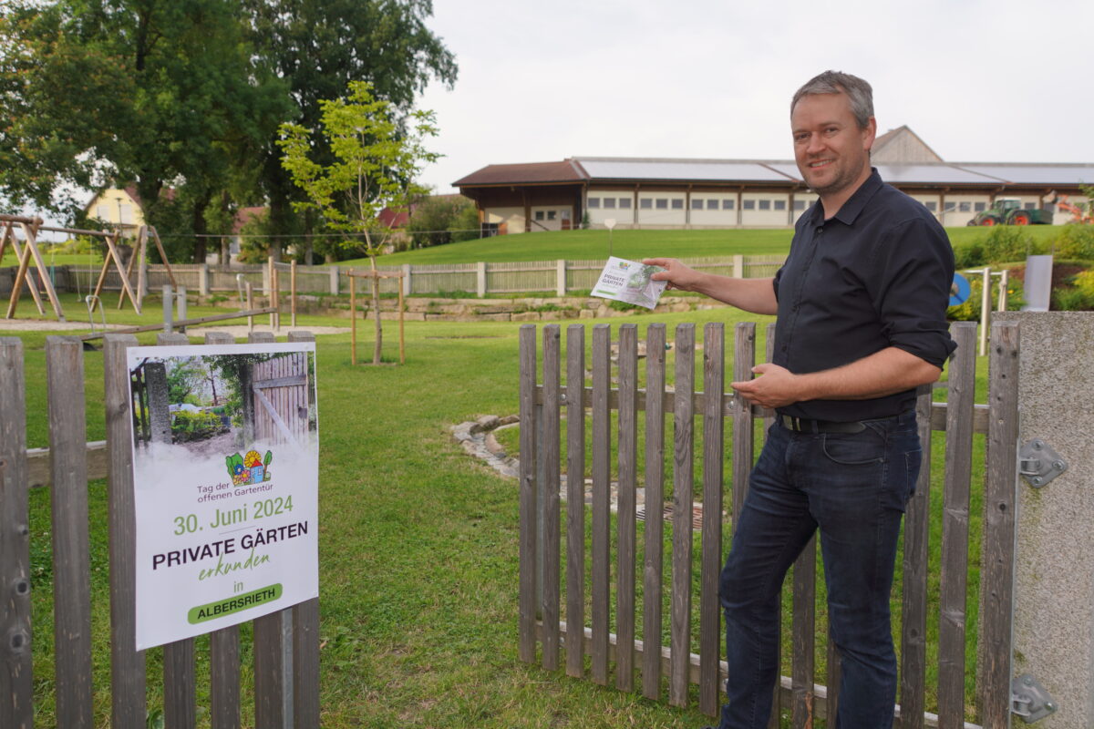 Ein Blick hinter den Gartenzaun: Albersrieth atmet grün