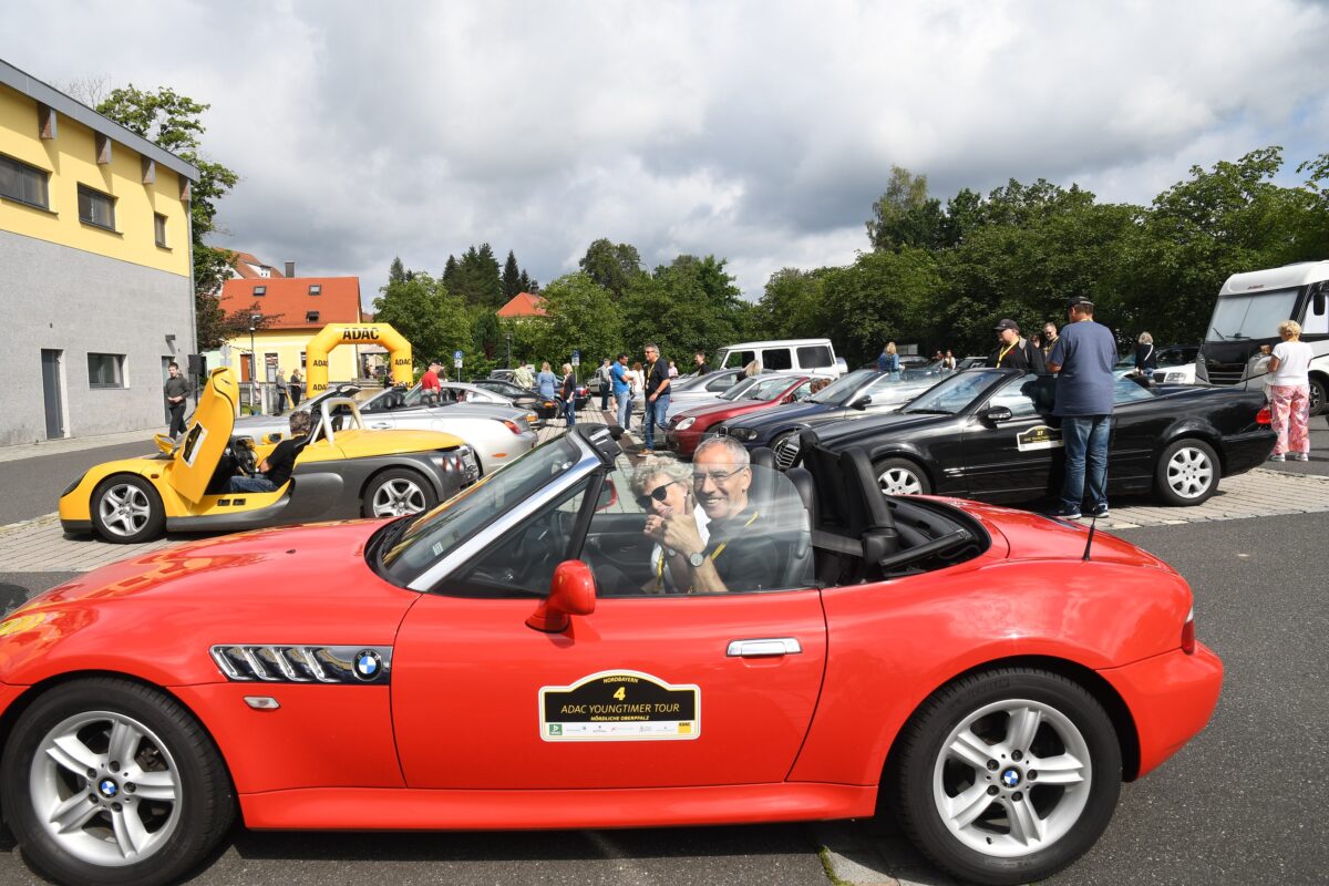 Nordbayerns Youngtimer glänzen auf Tour durch die Oberpfalz