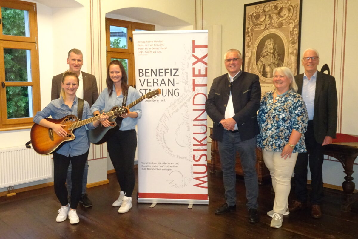 MUT – Benefiz: Brillanter Gesang und Vorträge im Bürgersaal