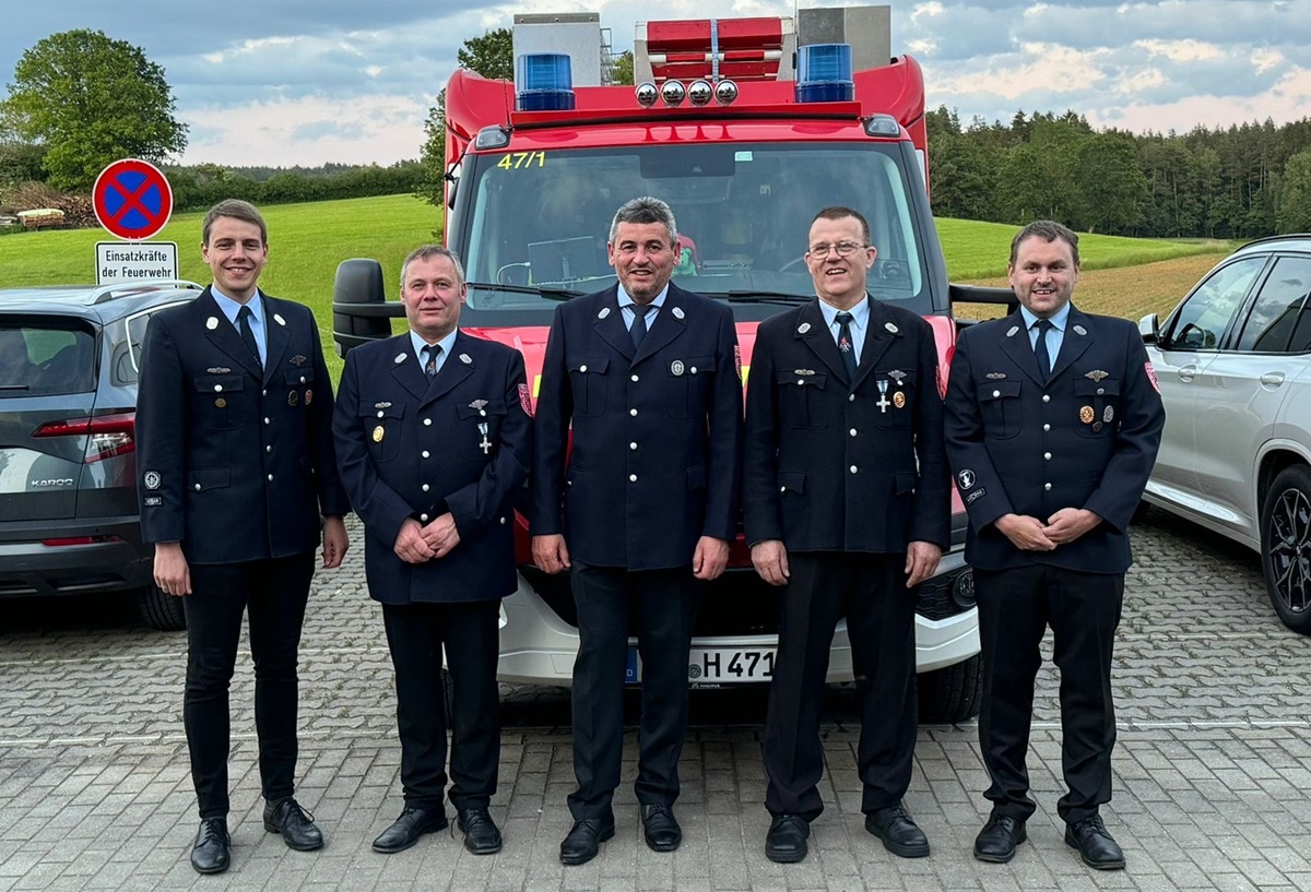 Viele Zahlen bei der Jahreshauptversammlung der Feuerwehr Holnstein-Mittelreinbach