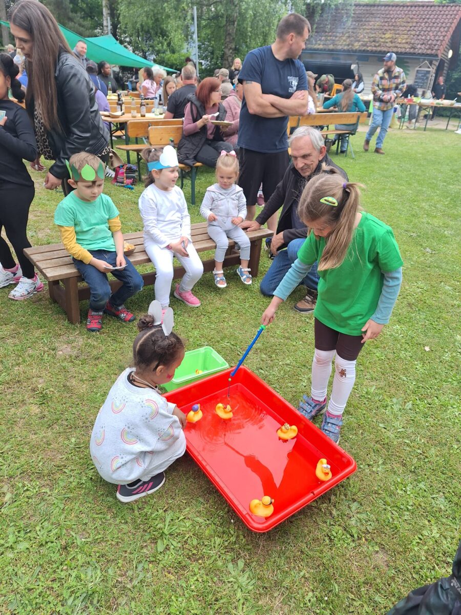 Familienfest im Kindergarten Hütten voller Erfolg