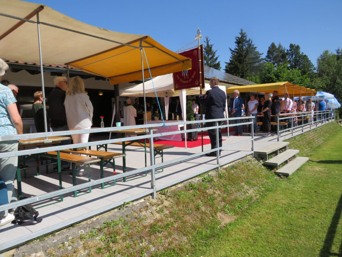 ASV Neustadt feiert mit Sport und Spiel