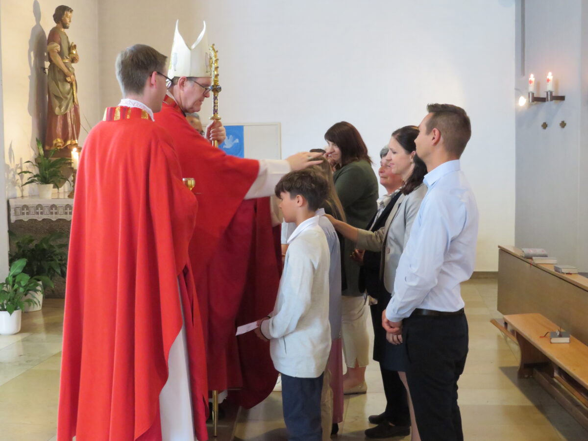 Firmung ein „Geschenk von Jesus“