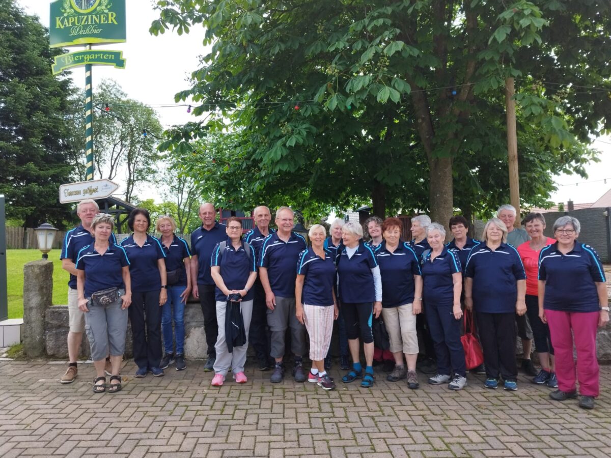 Nordic-Walking in Ostbayern: Lehrreiche Tour des TSV Pressath