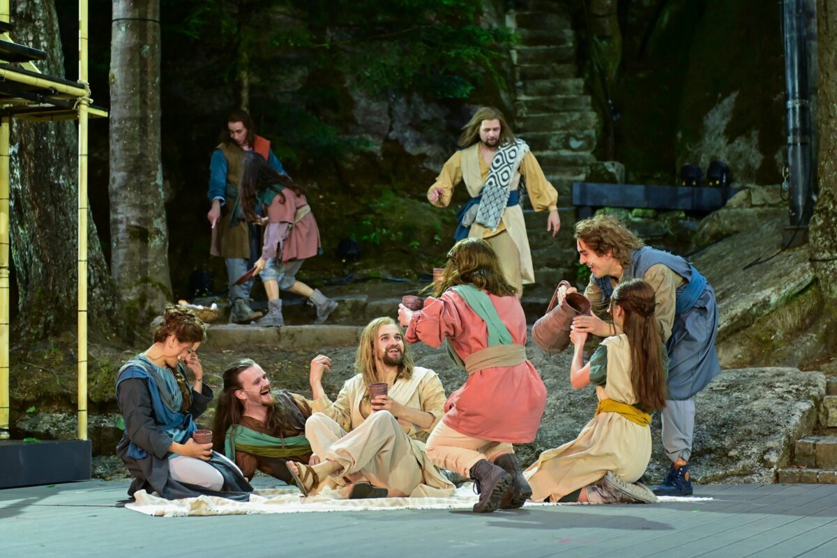 Packende Inszenierung, berührende Songs – „Jesus Christ Superstar“ auf der Luisenburg