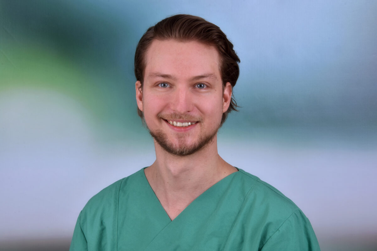 Klinik im Dialog: Kostenloser Online-Vortrag zu „Erschlaffte Haut nach starkem Gewichtsverlust“