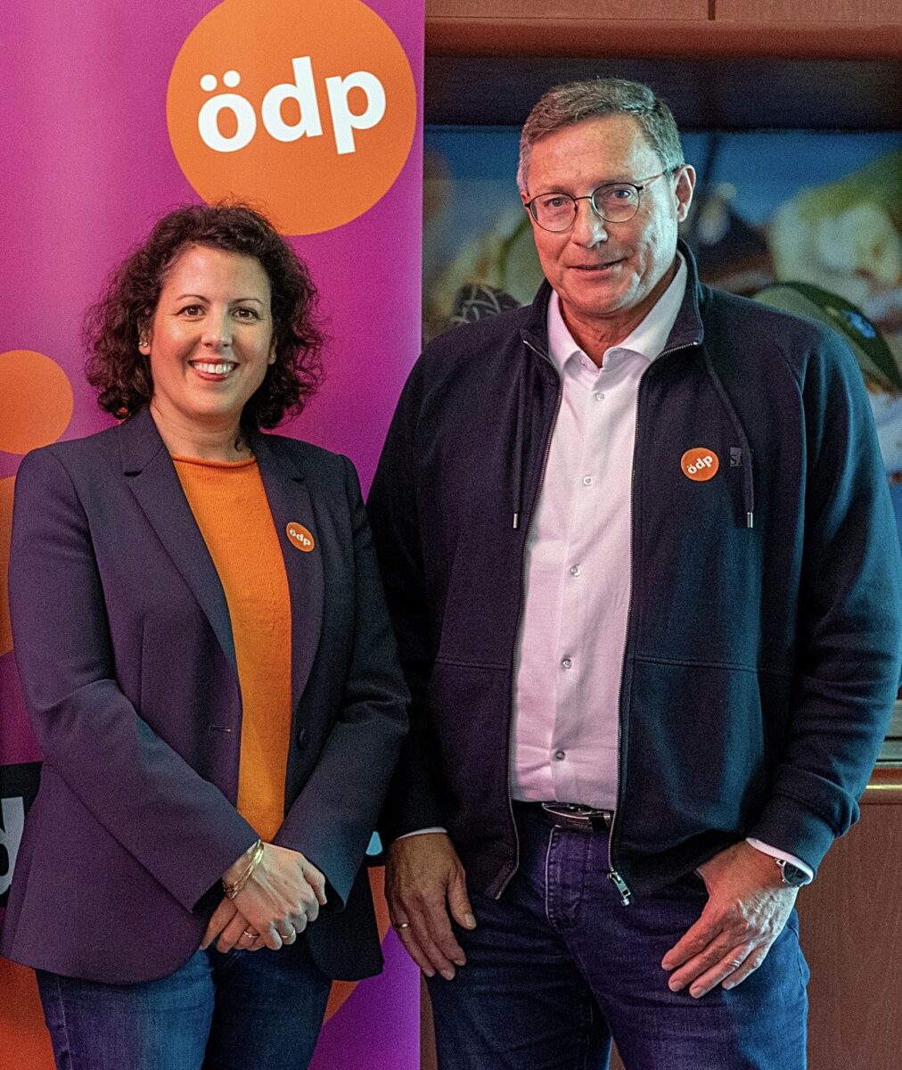 ÖDP reicht  Anti-Gentechnik-Petition ein