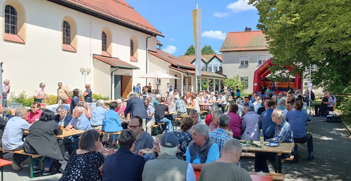 Erfolgreiches Pfarrfest in Immenreuth begeistert