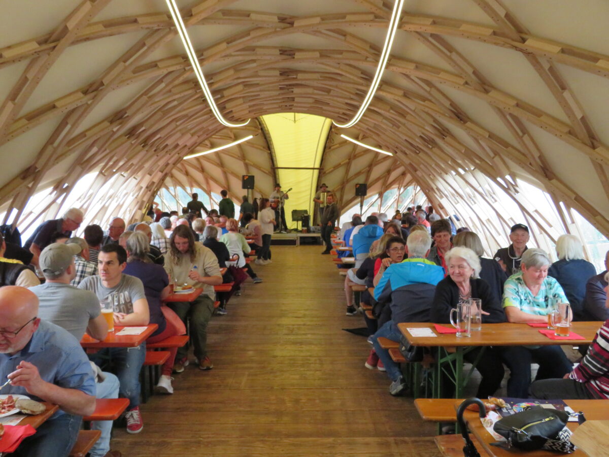 Ein tolles Fest: Hier gibt es Zoigl unterm Zeltdach