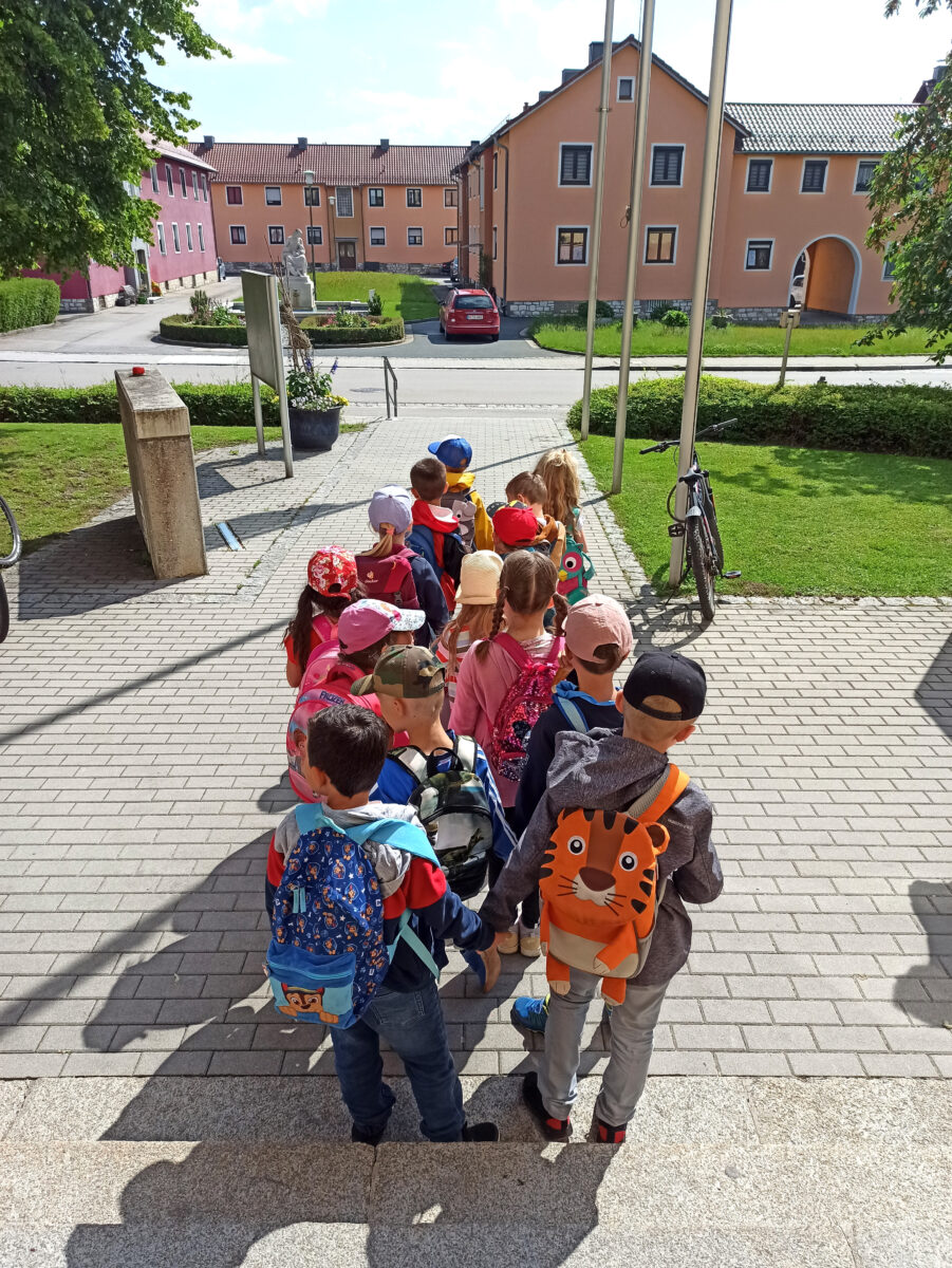 Kinderhaus St. Josef entdeckt die Welt der Bücher