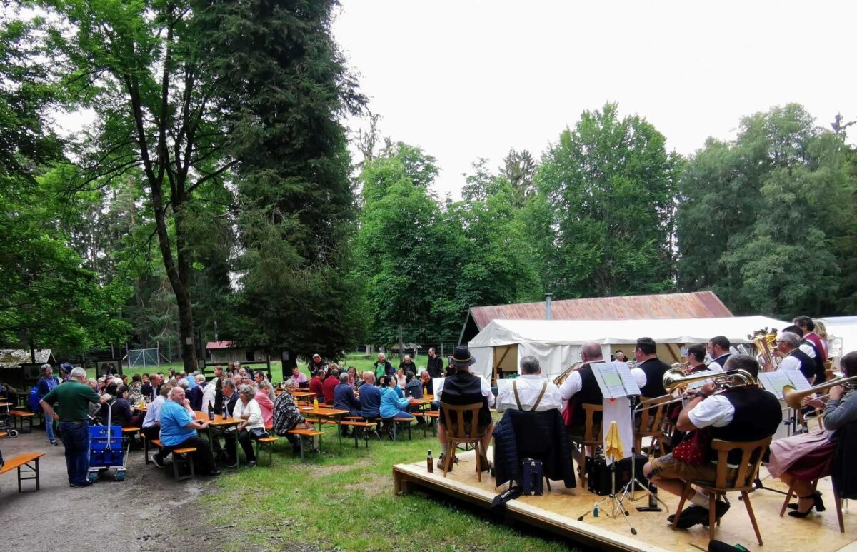 Wildparkfest in Eslarn feiert 50 Jahre Stückbergturm