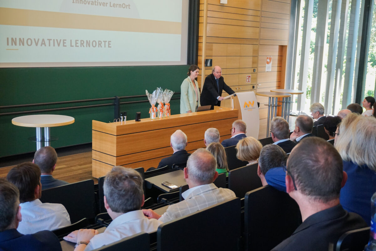 OTH feiert 10 Jahre innovative LernOrte