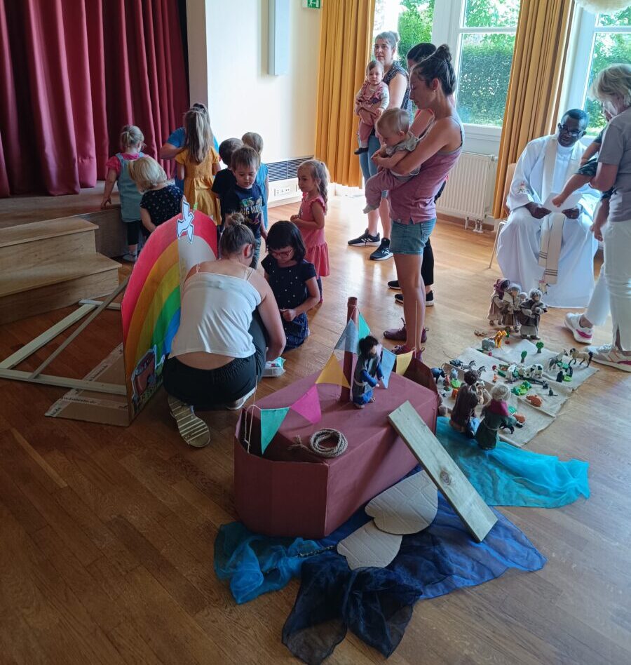 Kleinkindergottesdienst in Immenreuth: Eine Reise mit Noah
