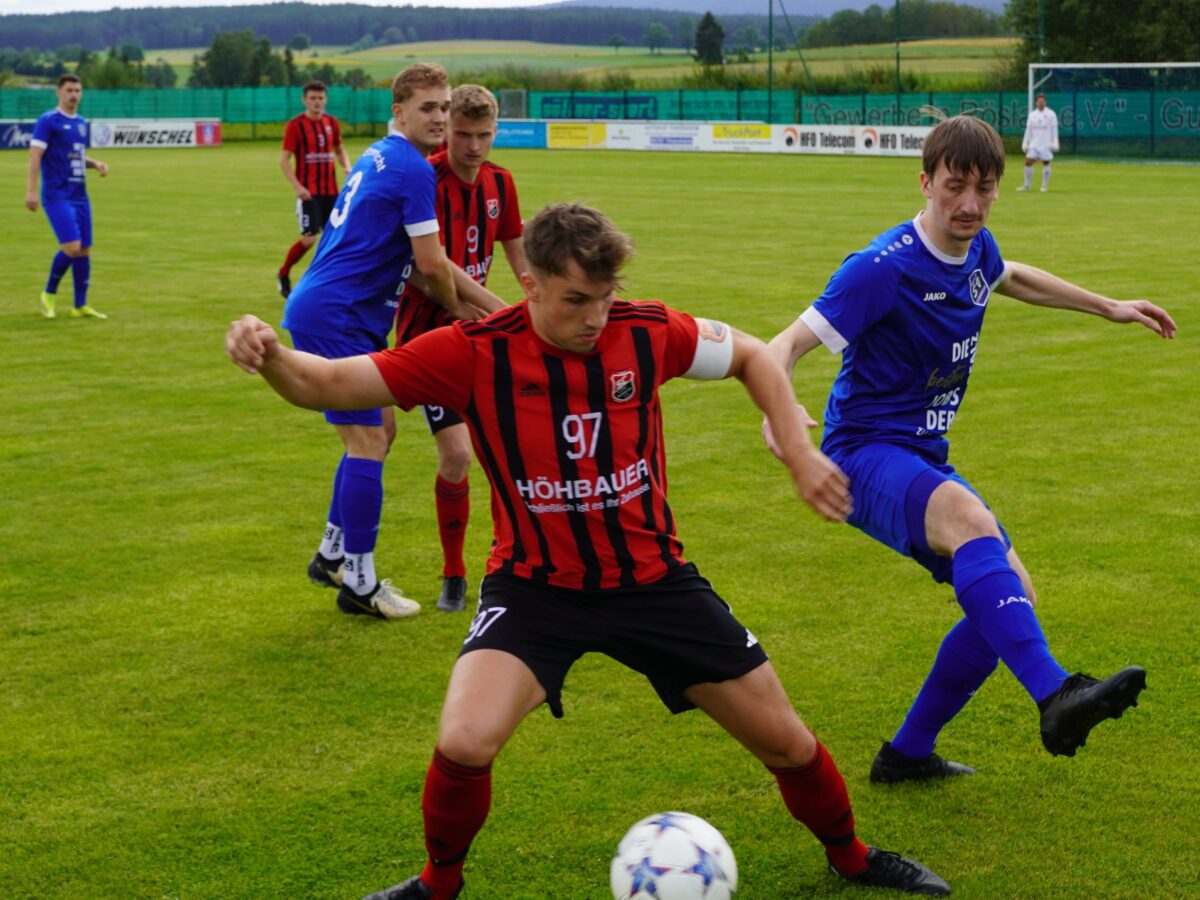 SC Luhe-Wildenau entscheidet das  Nordoberpfälzer Derby in Oberfranken für sich