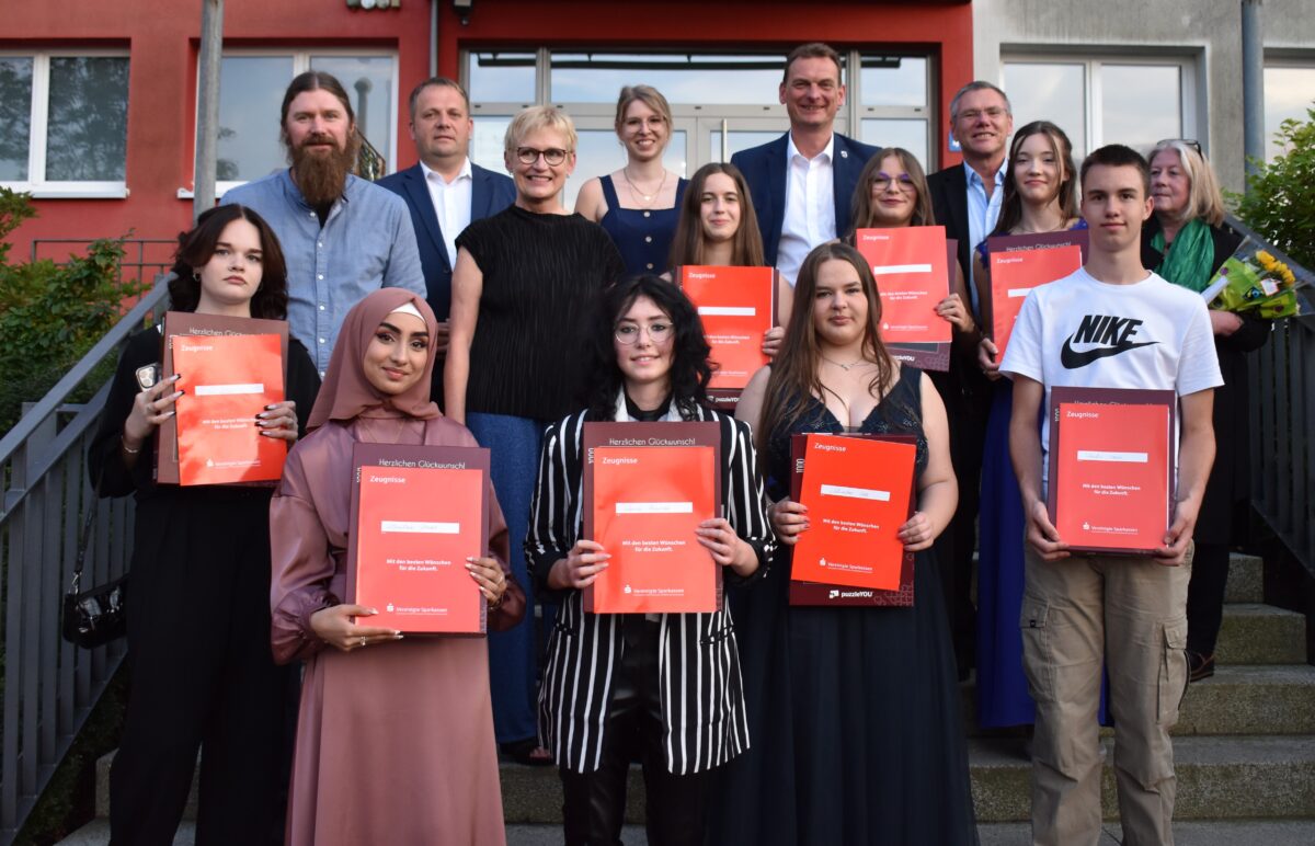 Altenstadts Absolventen starten in die Zukunft