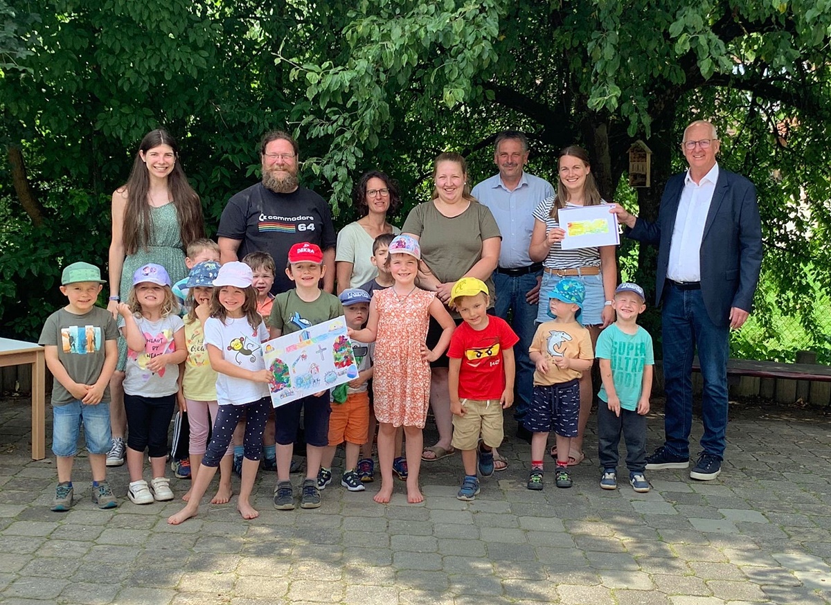 Kindergarten St. Johannes belegt zweiten Platz im Malwettbewerb