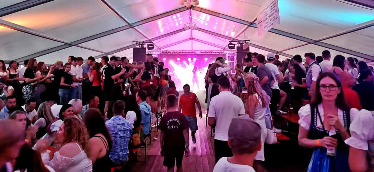 Pirk feierte ausgelassene Kirchweih mit Musik und Tanz
