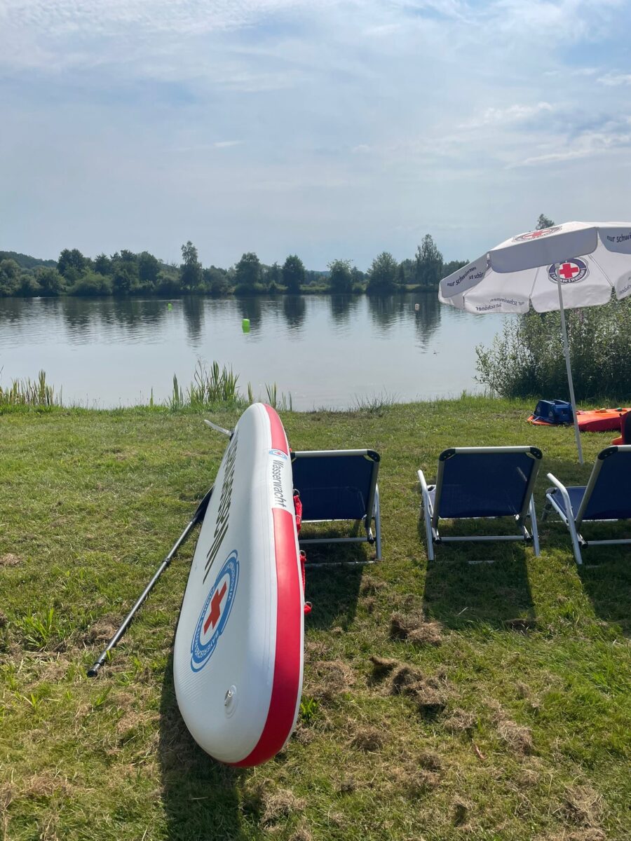 Kurzweiliger Nachmittag zum fünften Totenkopfschwimmen in Weiherhammer