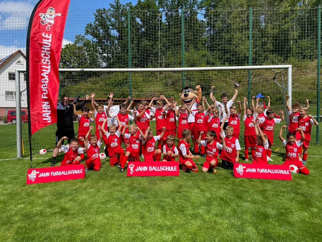 Jahn-Feriencamp bei der DJK Neustadt/WN