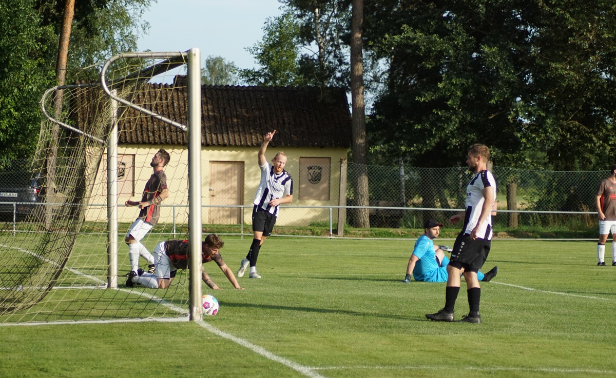 Kreisklasse West: Nach dem Neusorger „Auftakt-Hammer“  folgen weitere spannende Spiele
