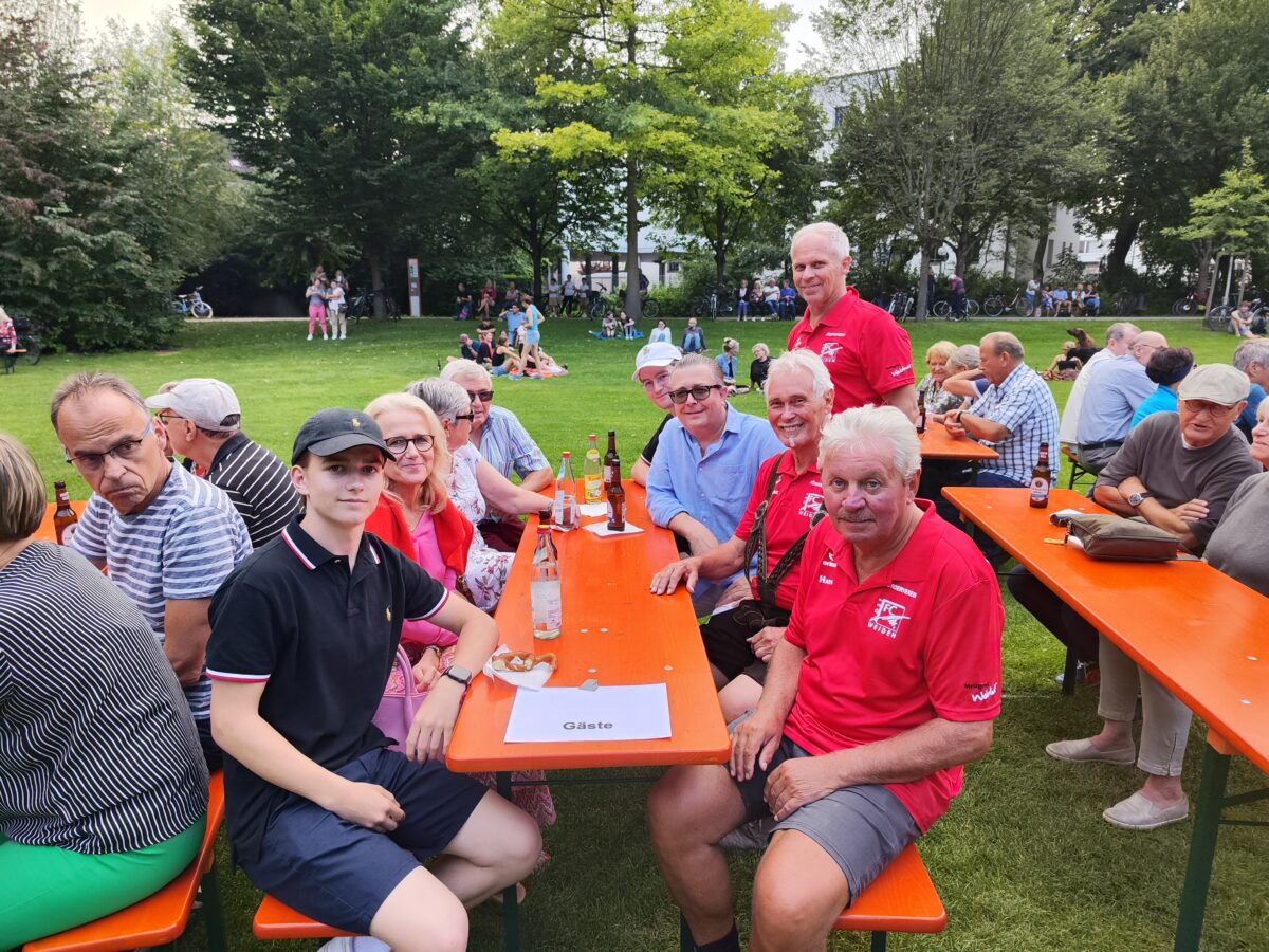 Erfolgreiches Stadtparkfest in Weiden lockt über 500 Gäste