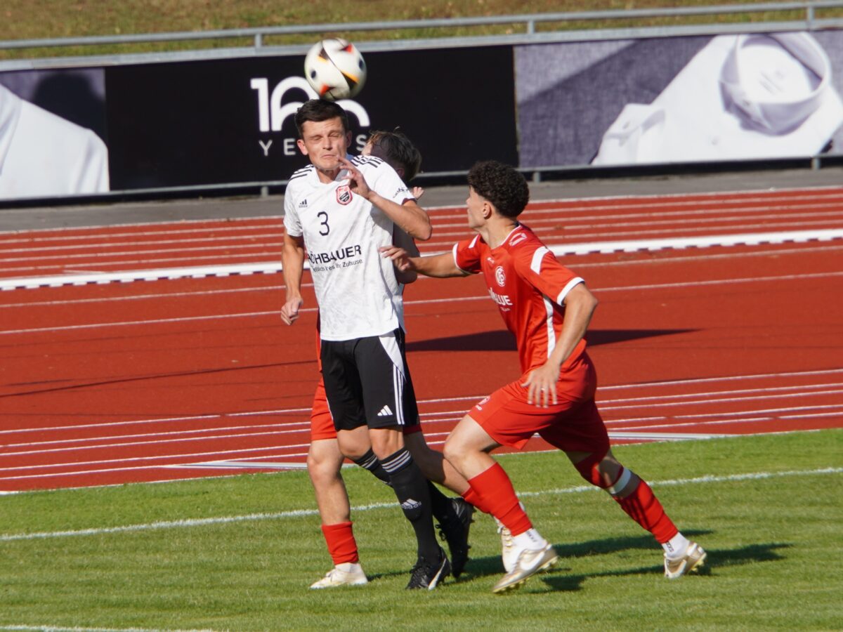 SC Luhe-Wildenau triumphiert in Passau: 4:1-Auswärtssieg bei hohen Temperaturen